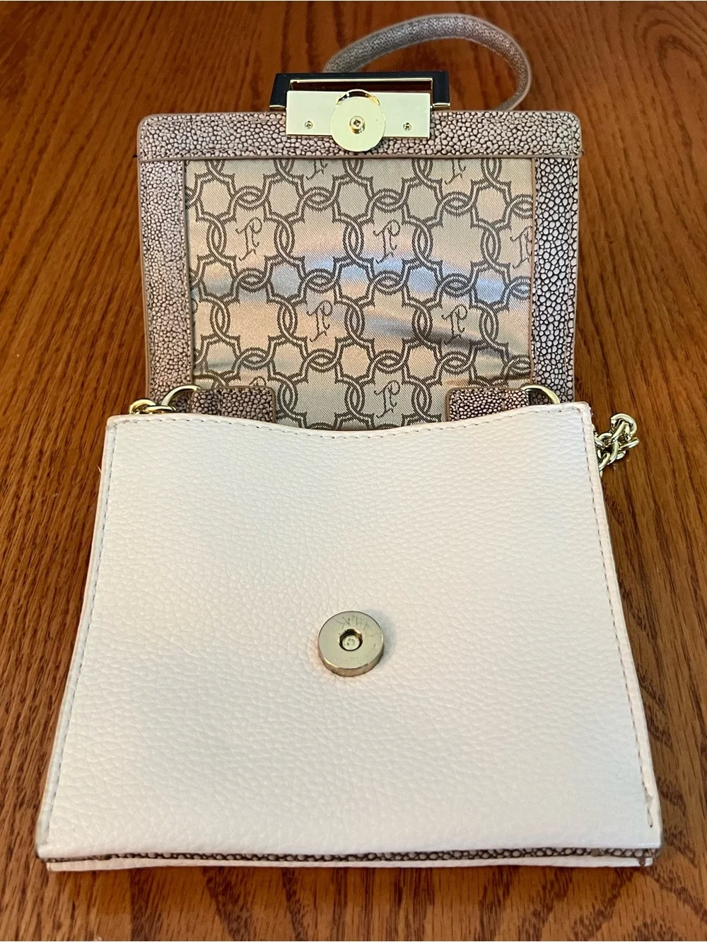 Ivanka Trump Beige and White Two-Tone Crossbody with Gold Chain (KS)